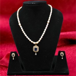 Midnight Blue Real Pearl Set