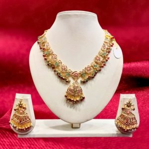 The Imperial Grace Polki set