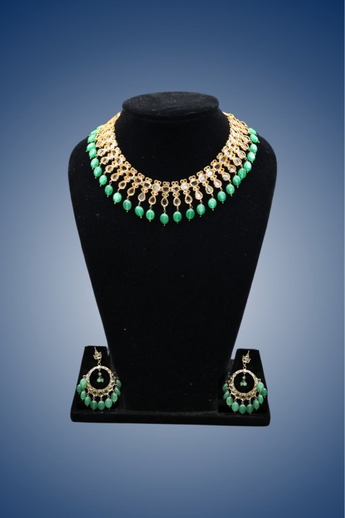Kundan Barfi Short Necklace Green